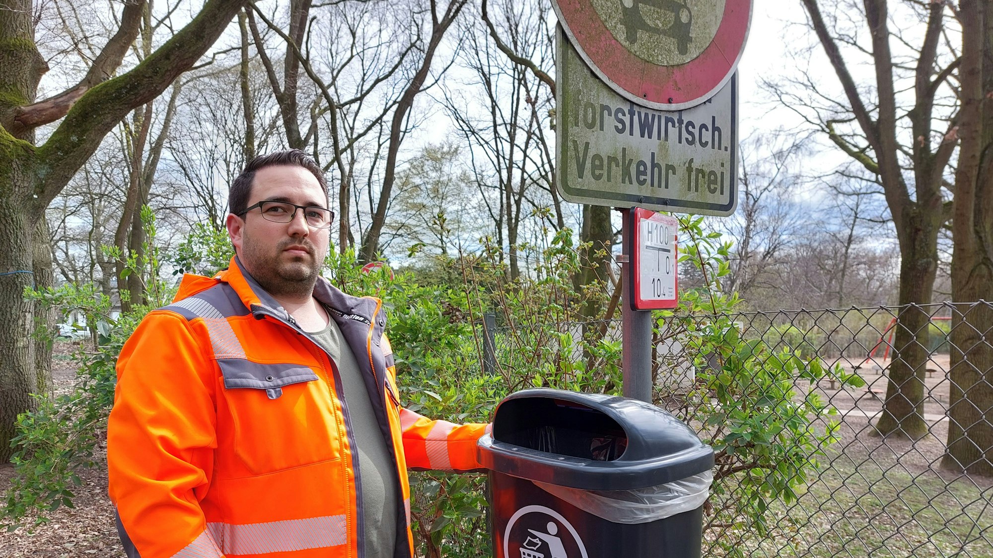 Dennis Schloßmacher, Fachbereichsleiter Straßenreinigung im Troisdorfer Bauhof