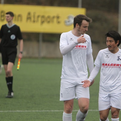 Julian Fälber (links) und Taira Tomita vom Siegburger SV 04.