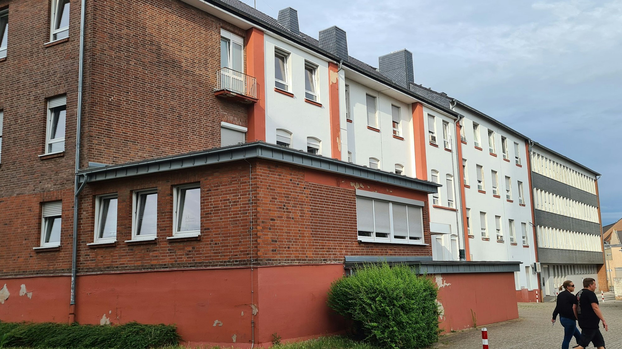 Das Krankenhaus St.-Hubertus-Stift, hier eine Außenansicht, bietet Informationsabende an.