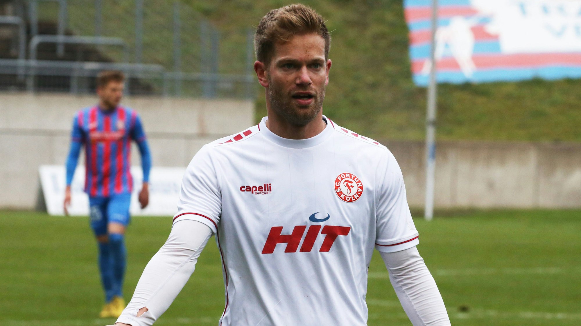 Regionallioga West, Saison 2022 - 2023, 17. Spieltag, 19.11.2022, Wuppertaler SV -- Fortuna Köln -- Sascha Marquet  Fortuna Köln  in Aktion *** Regionallioga West, season 2022 2023, 17 matchday, 19 11 2022, Wuppertaler SV Fortuna Köln Sascha Marquet Fortuna Köln in action