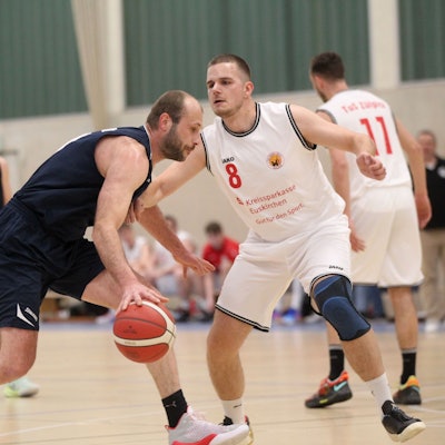 Warum denn gegeneinander, wenn es ein Miteinander sein kann? Nico Zimmermann (l.) und Simon Benentreu.