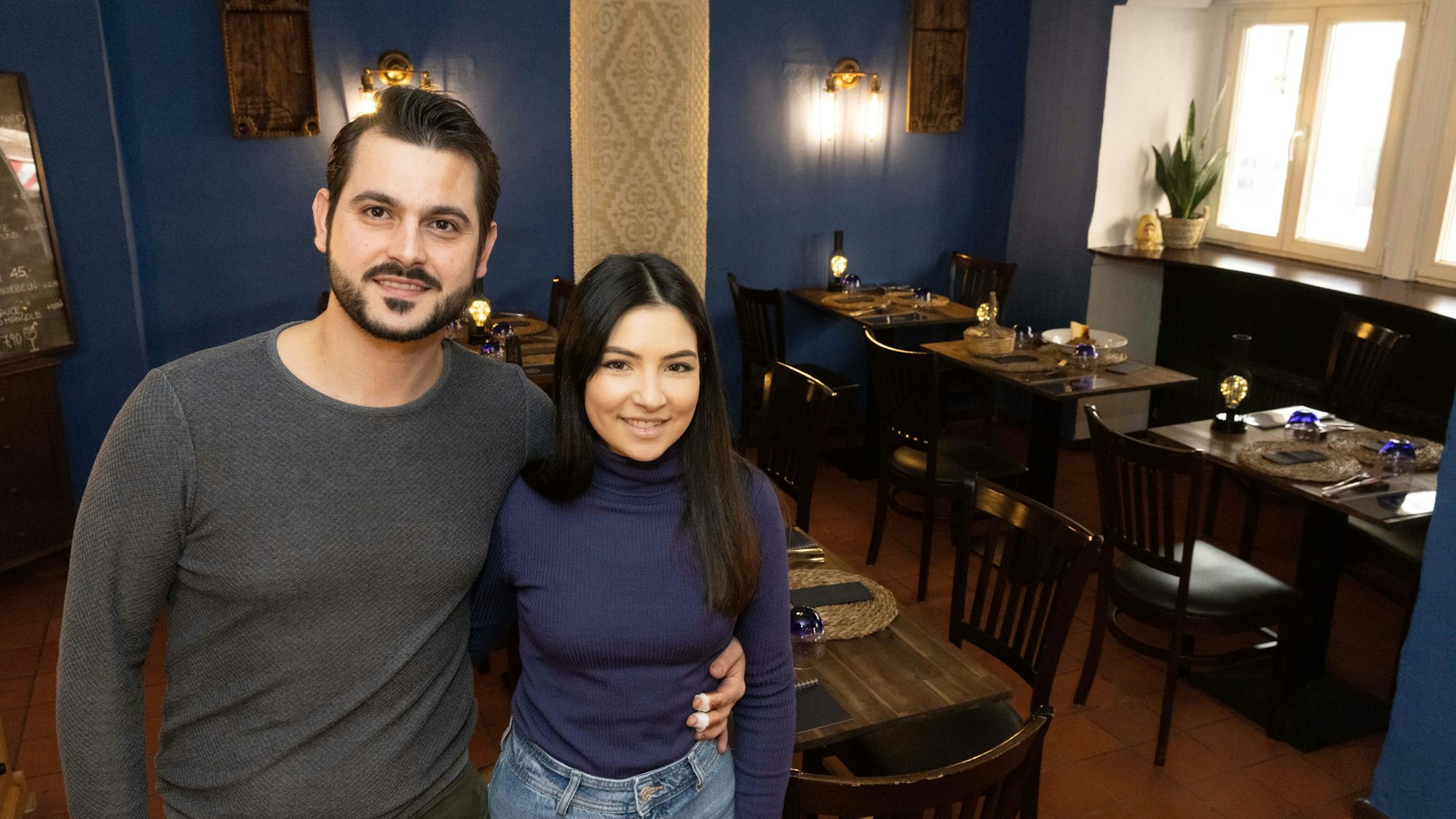 Silvia Frau und Giuseppe Ruiu in ihrem Restaurant „Domo Mea“ in der Kölner Südstadt.