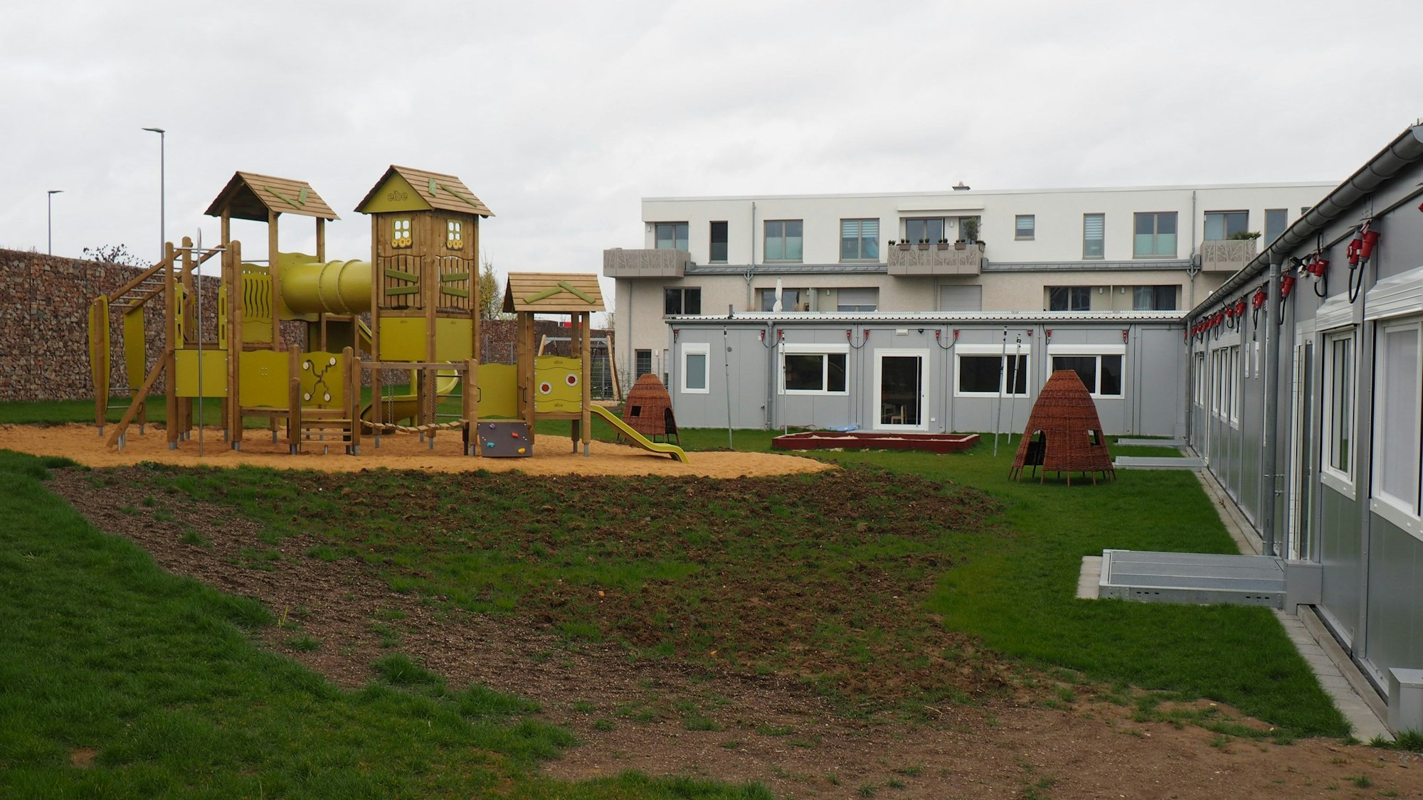 Innenhof der Kita an der Kometenallee in Pulheim