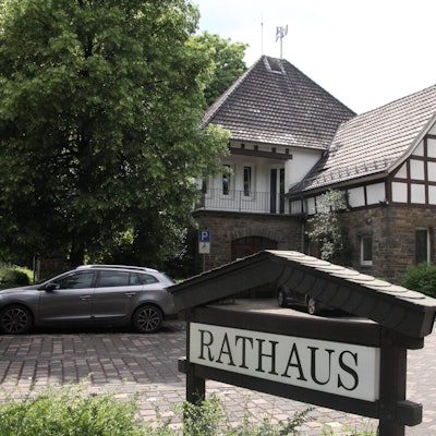 Rathaus geschlossen für Betriebsausflig.