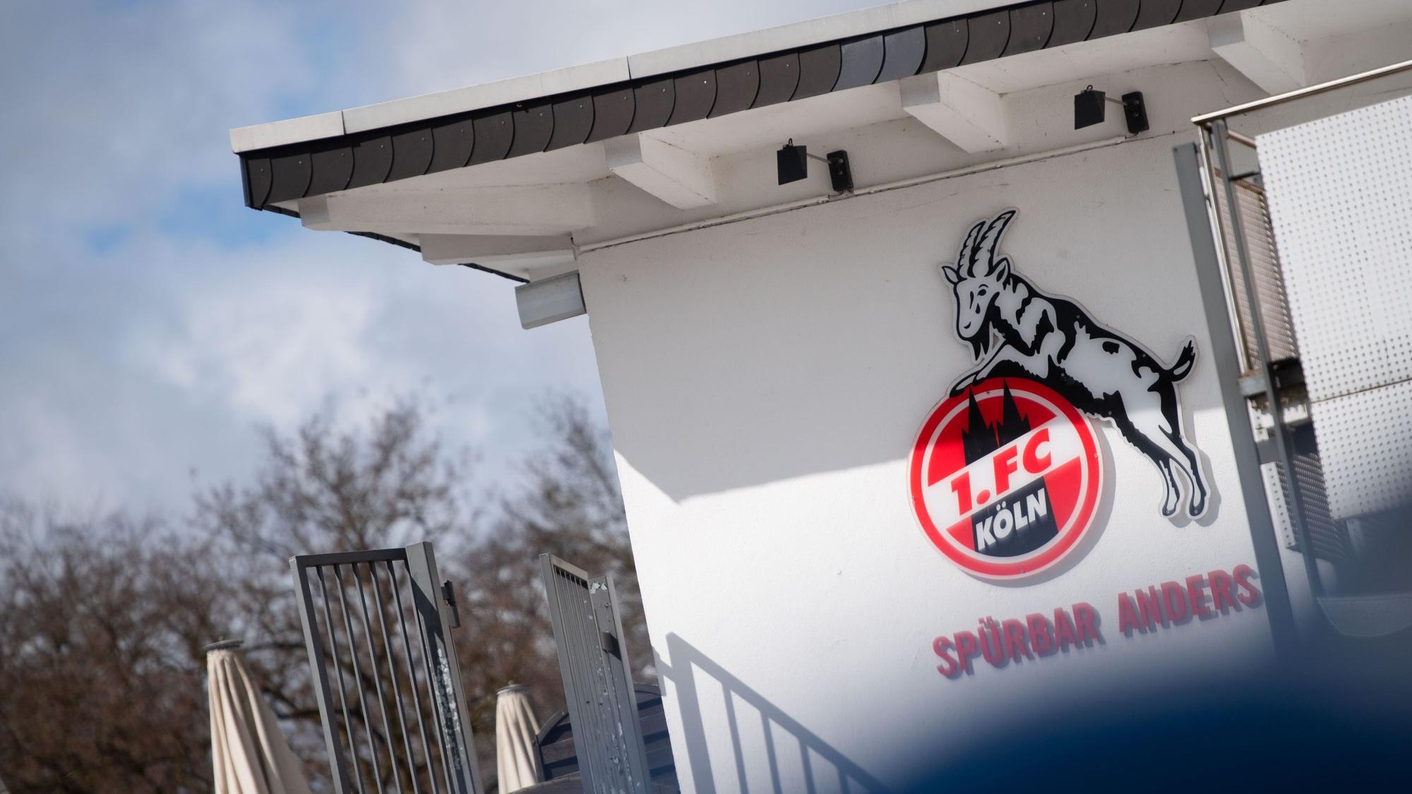 30.03.2023, Nordrhein-Westfalen, Köln: Das Geißbockheim, Vereinsheim des Fußball-Bundesligisten 1. FC Köln. Nachdem der Fußball-Weltverband FIFA eine Transfersperre gegen den 1. FC Köln verhängt hat, will der Bundesligist nun Berufung beim internationalen Sportgerichtshof Cas einlegen. Foto: Marius Becker/dpa +++ dpa-Bildfunk +++