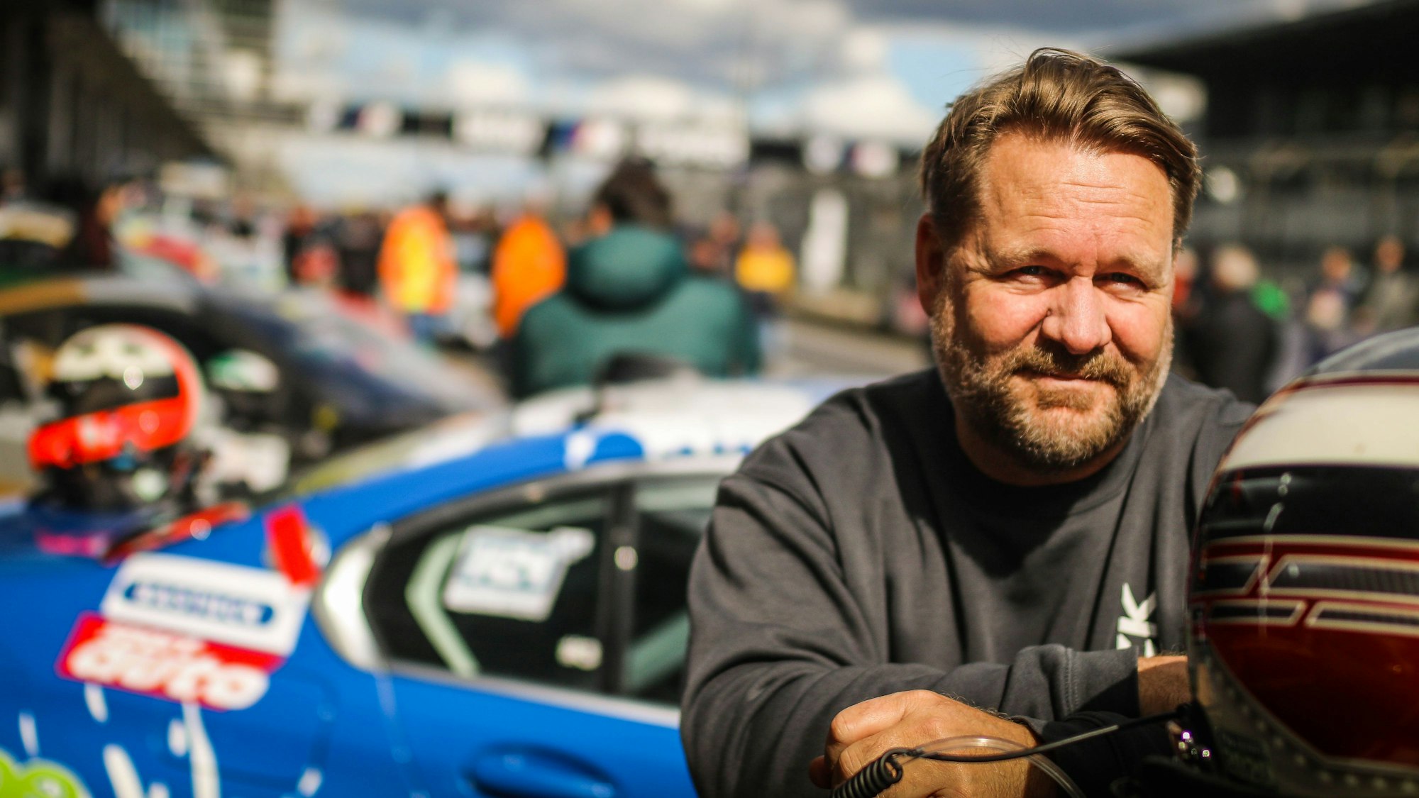 Der Weilerswister Rennfahrer Björn Simon.