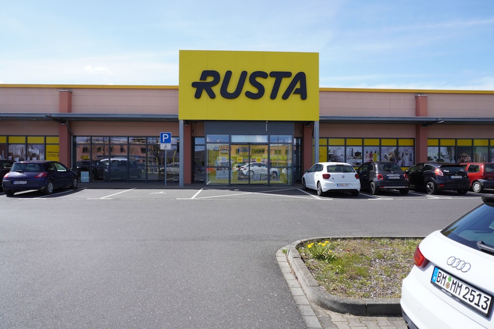 Rusta Radio () Rusta Radio