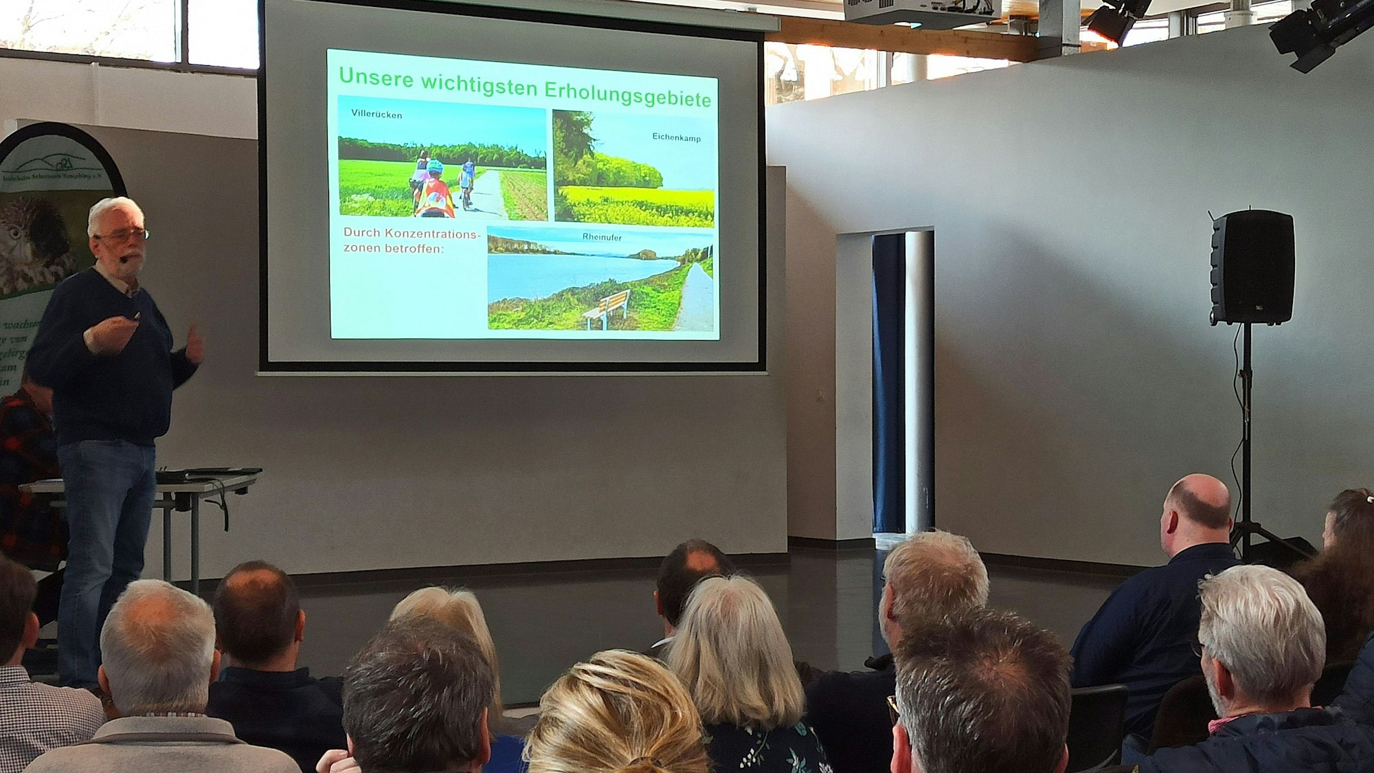 18. April 2023. Bornheim-Merten. Der LSV-Vorsitzende Michael Pacyna stellte die Haltung des Vereins zu den Konzentrationszonen für die Windräder vor. Foto: Frank Engel-Strebel