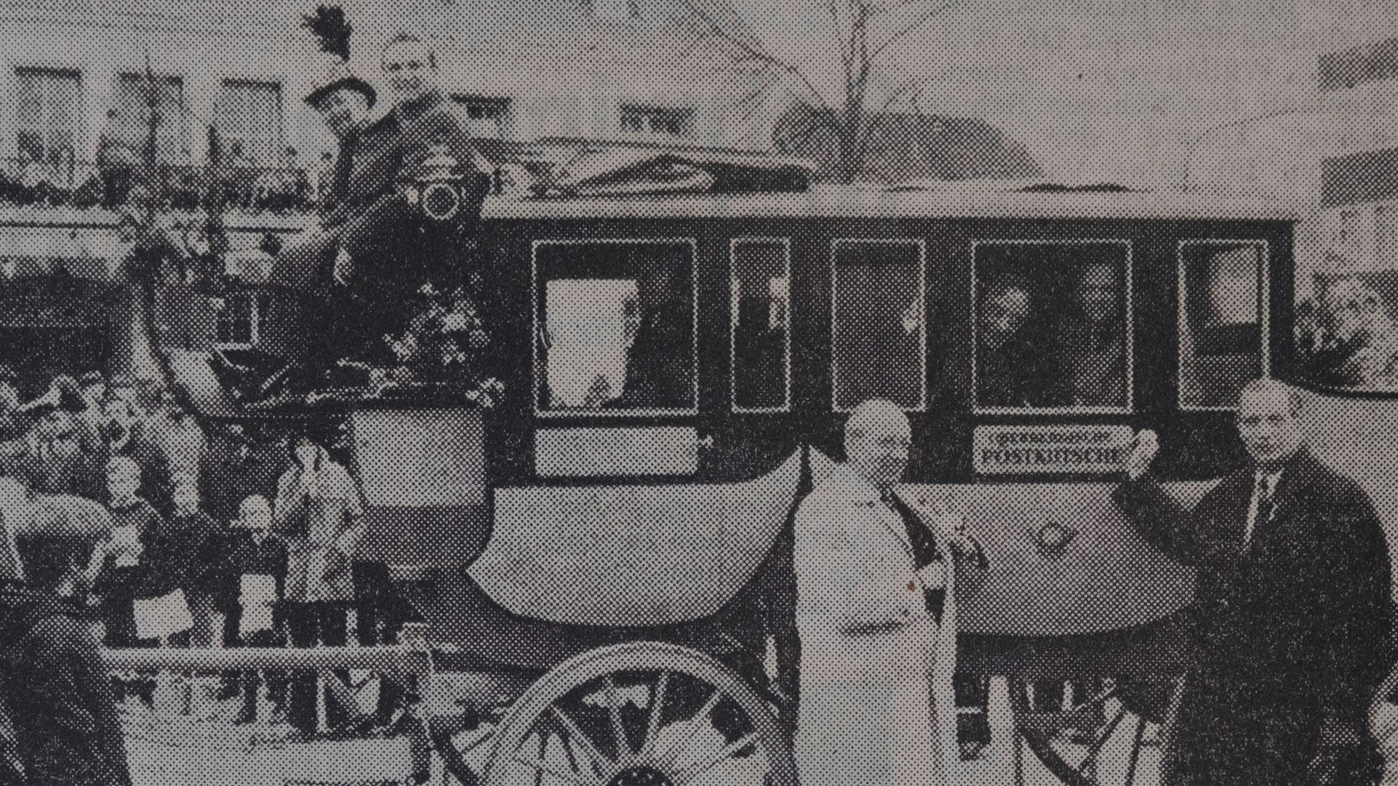 Prominenz von nah und fern kam zur ersten Tour der neuen Touristenattraktion ins Homburger Ländchen.