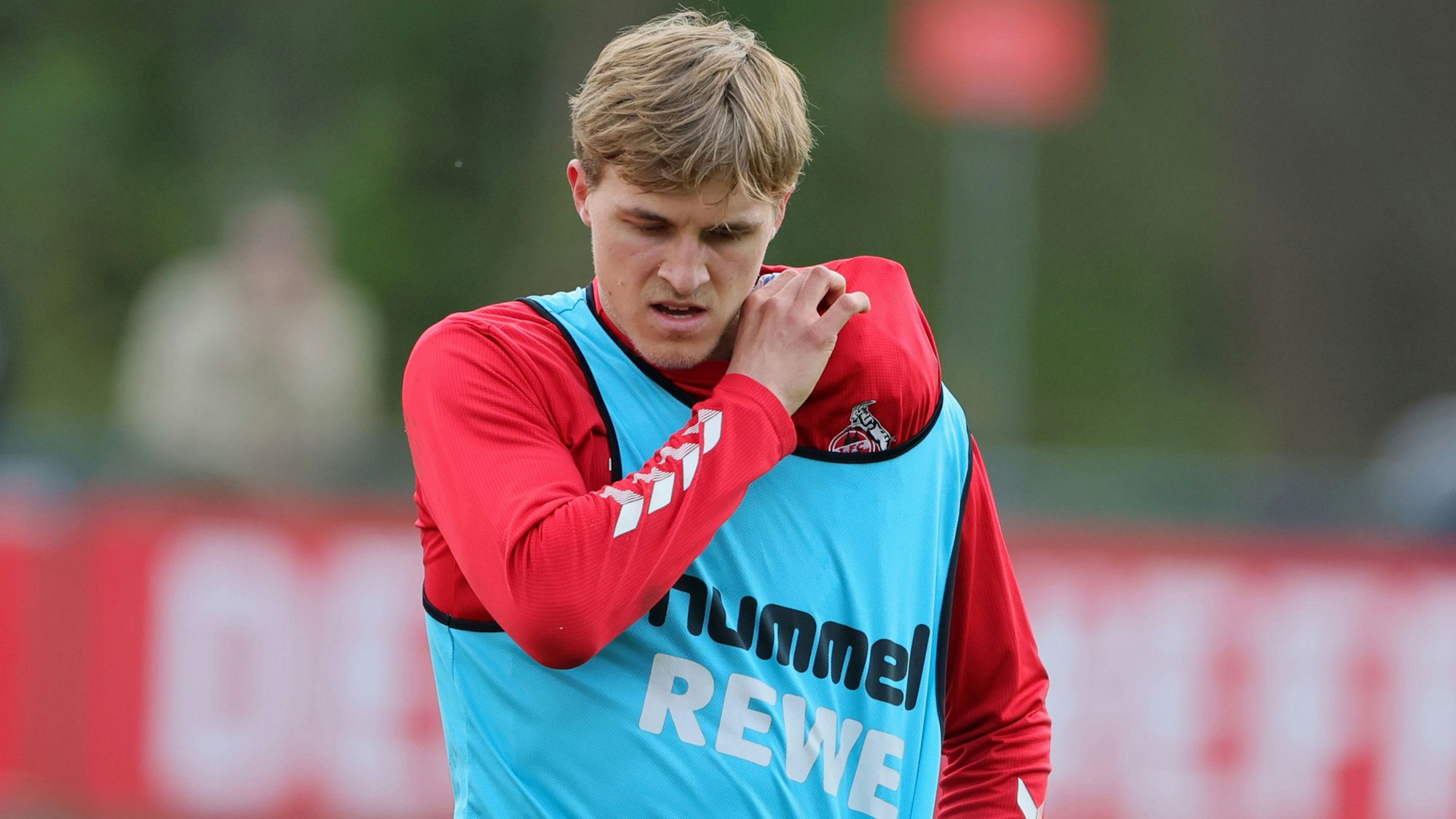 1. FC Köln, Training, Verletzung Timo Hübers (1. FC Köln). 18.04.2023, Bild: Herbert Bucco