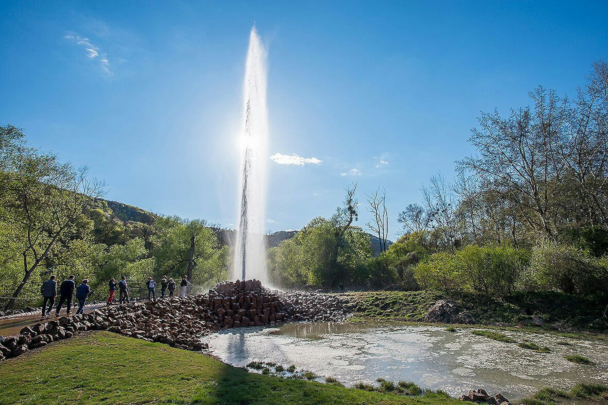 Ausbruch Kaltwasser-Geysir Andernach