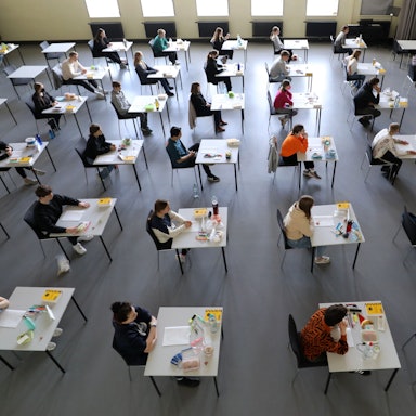 Heute fallen die geplanten Abiturklausuren wegen einer technischen Panne in NRW aus.