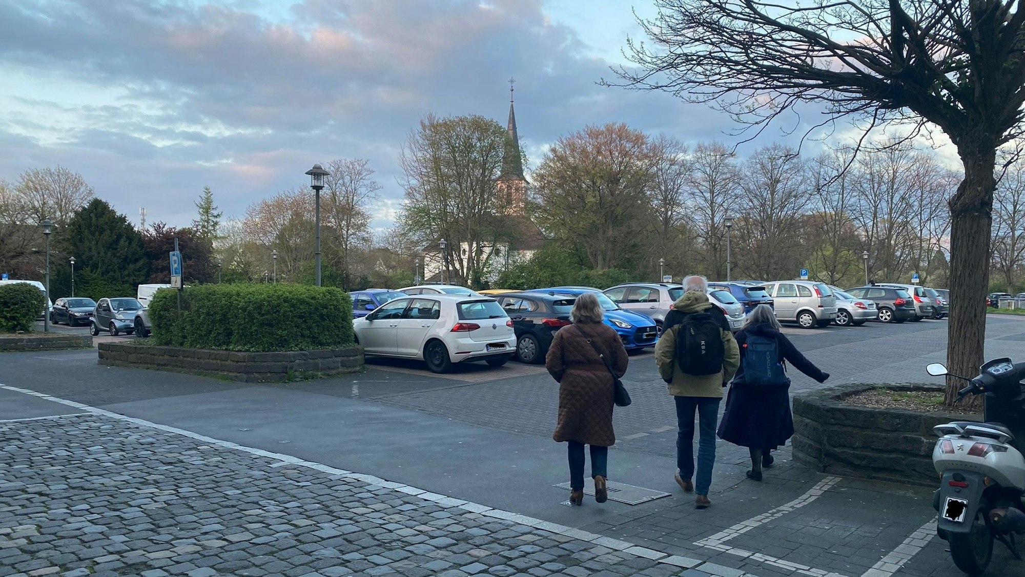 Der Parkplatz Belvedere mit Platz für rund 200 Autos.