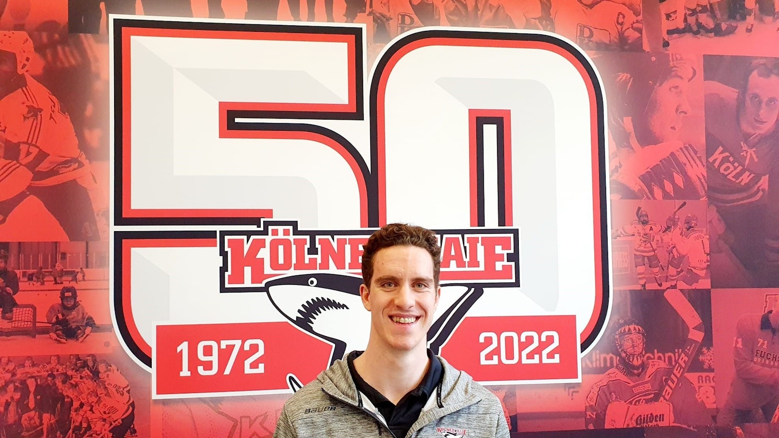 Gregor MacLeod lächelt in die Kamera