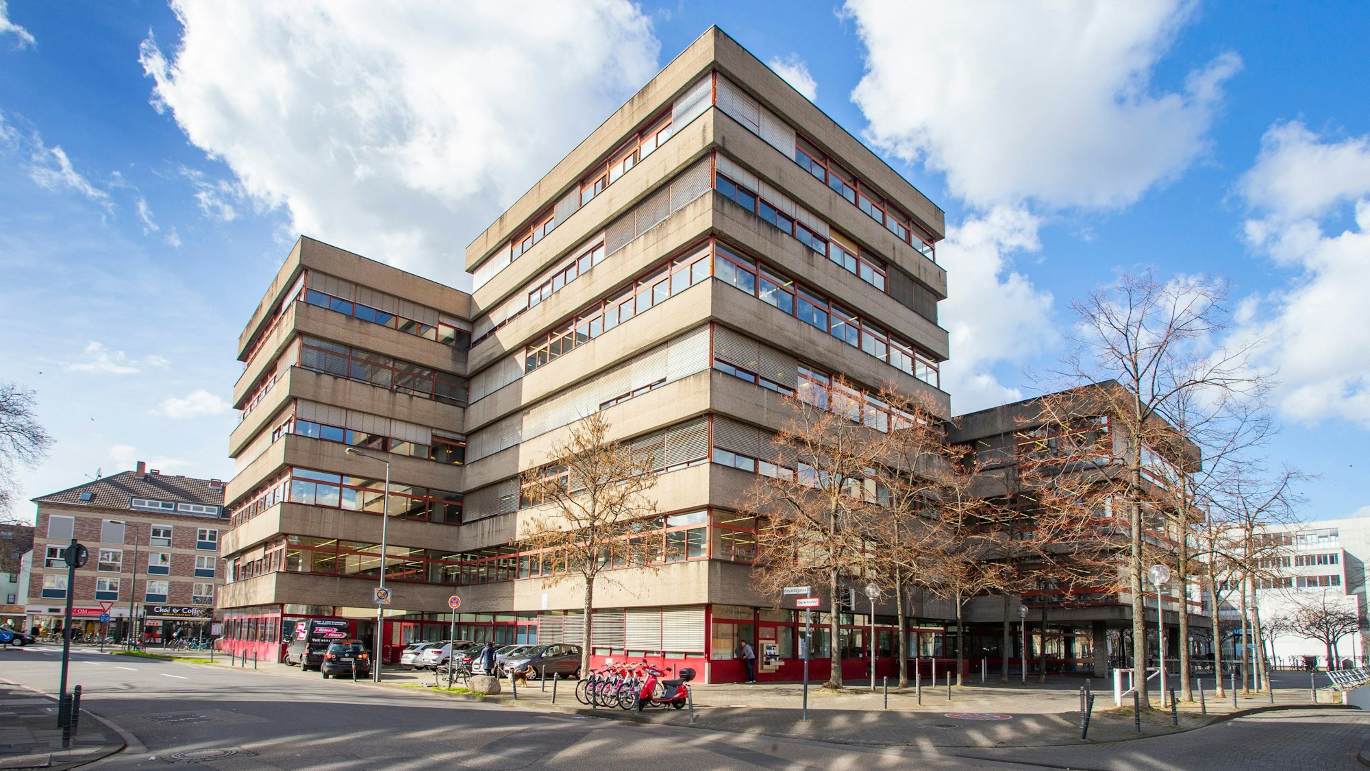 Die Zentralbibliothek am Neumarkt.