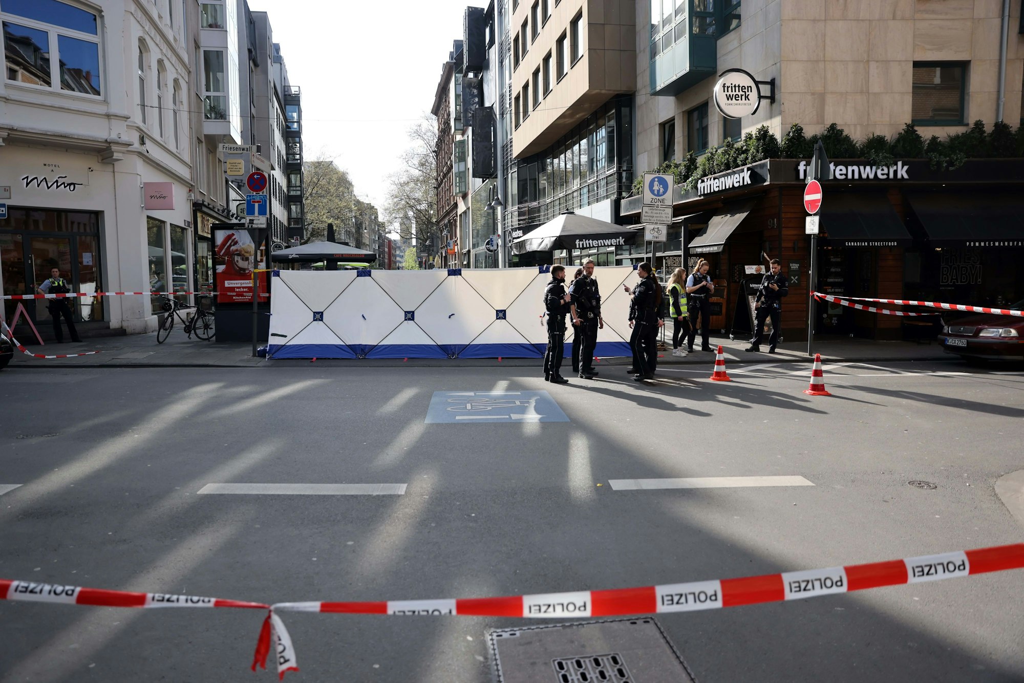 Köln, RSK, Messerangriff auf der Ehrenstraße