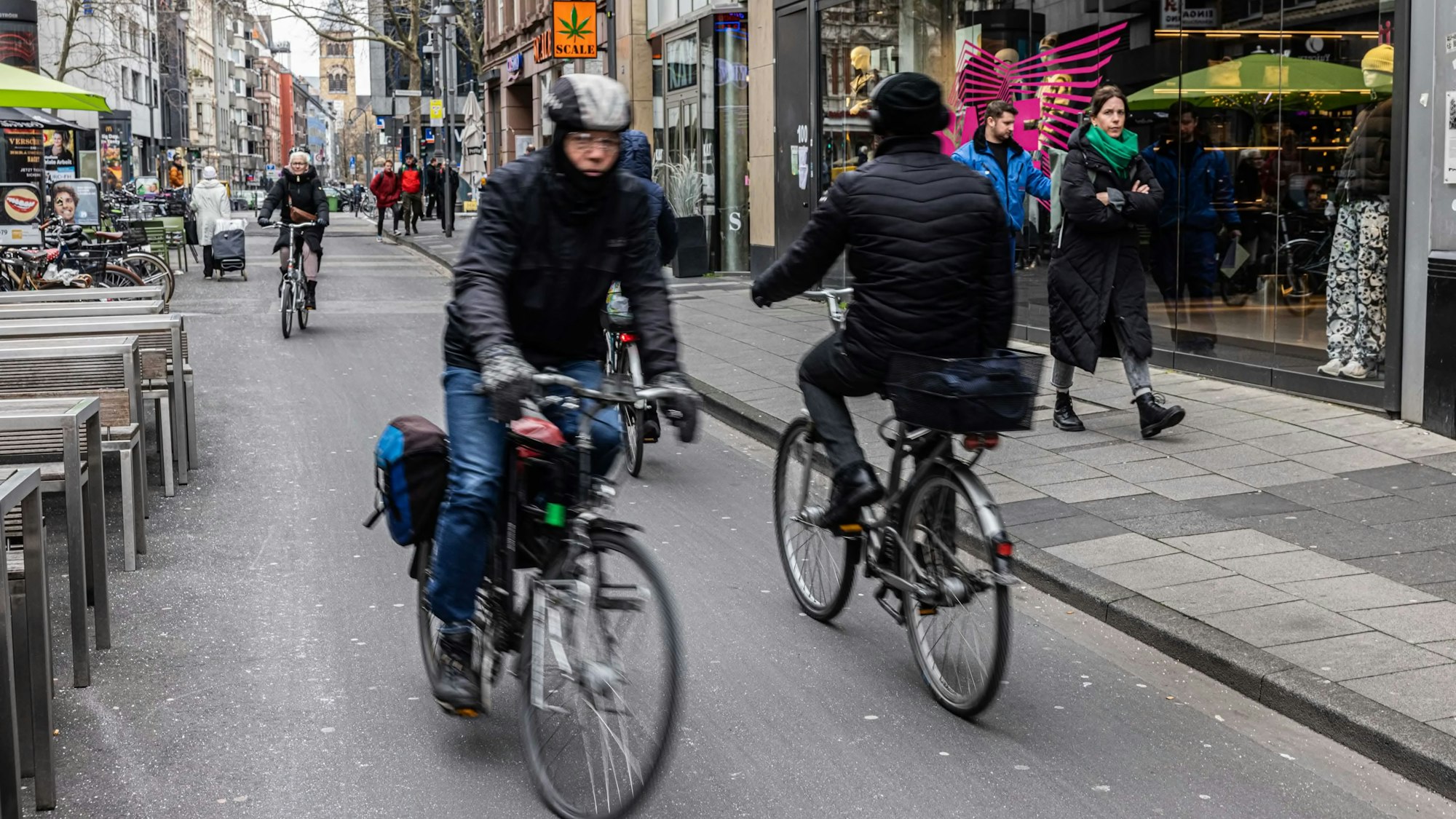 Ebenfalls umgewidmet: die Ehrenstraße.