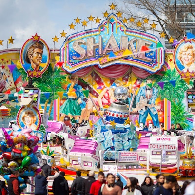 Die Deutzer Osterkirmes ist seit jeher ein Publikumsmagnet.