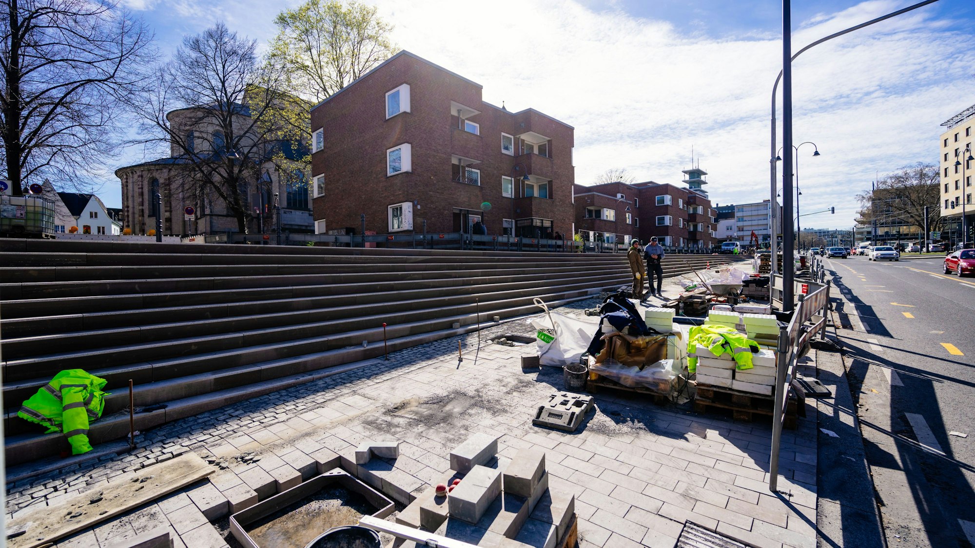 Die Baustelle der Freitreppe an St. Maria im Kapitol.