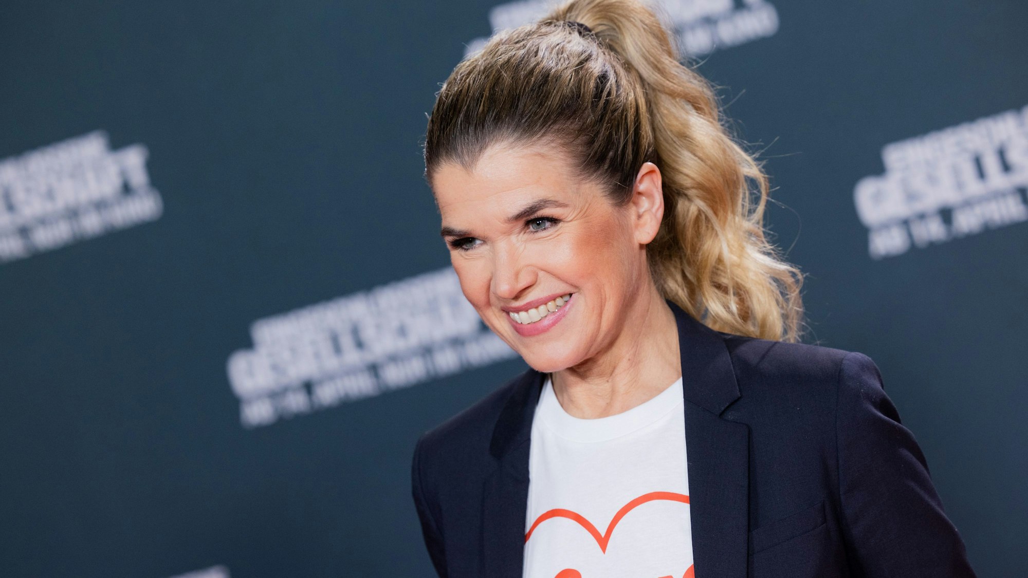 Die Kölner Komikerin Anke Engelke hat sich in ihrem Podcast zur Vereinbarkeit von Beruf und Mutterschaft geäußert. (Archivbild)