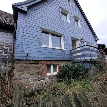 21.04.2023 Das der seit mehr als zwölf Jahren vermissten Anett Carolin Kaiser aus Steimelhagen, Morsbach, ist dem Verfall preisgegeben.