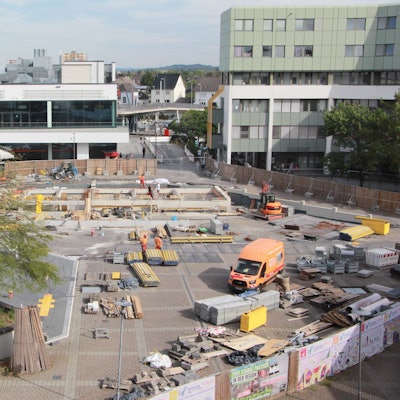 Bauarbeiten an der Marktplatte in Sankt Augustin.