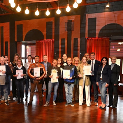 Bergischer Löwe. Sportlerwahl 2022. Jugendbetreuermedaille