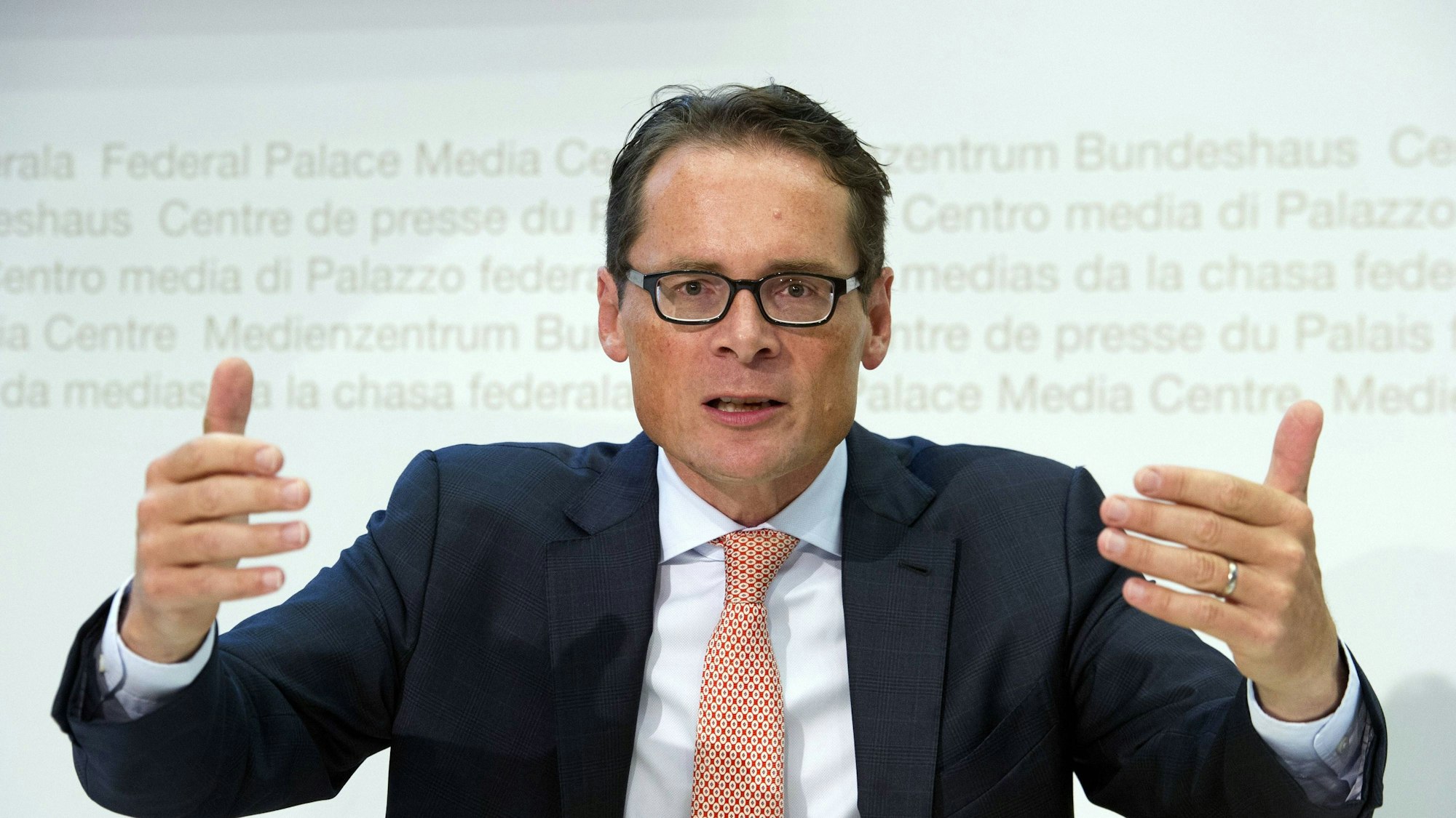 Weltwoche Roger Köppel interviewt mutmaßliche russische