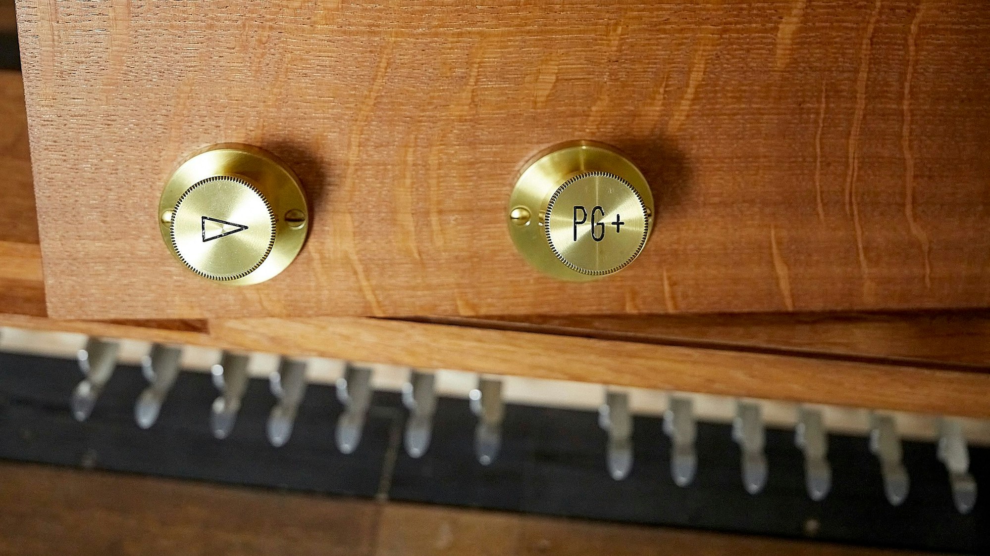 Zur neuen Technik gesellen sich auch einige neue Schalter.