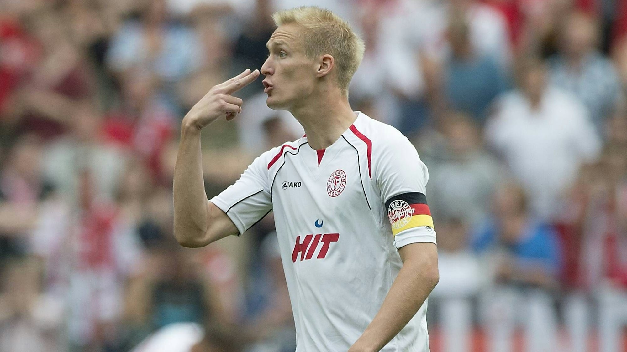 Thomas Kraus, Fortuna, Gestik, Geste, Fussball Freundschaftsspiel Fortuna Köln - 1. FC Köln, am 20.07.2014 in Köln/ Deutschland.
Thomas Kraus Fortuna Gesture Gesture Football Friendly match Fortuna Cologne 1 FC Cologne at 20 07 2014 in Cologne Germany