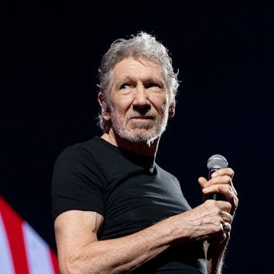 Roger Waters, britischer Sänger, während eines Auftritts im Palau Sant Jordi im Rahmen seiner ‚This is not a drill Tour‘.