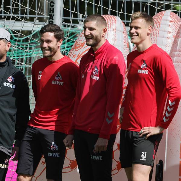 1. FC Köln 1. FC Köln, Training, links: Steffen Baumgart 1. FC Köln