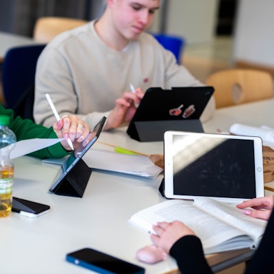 Der Unterricht selbst, aber auch die Arbeit der Schüler ist in den vergangenen Jahren digitaler geworden.