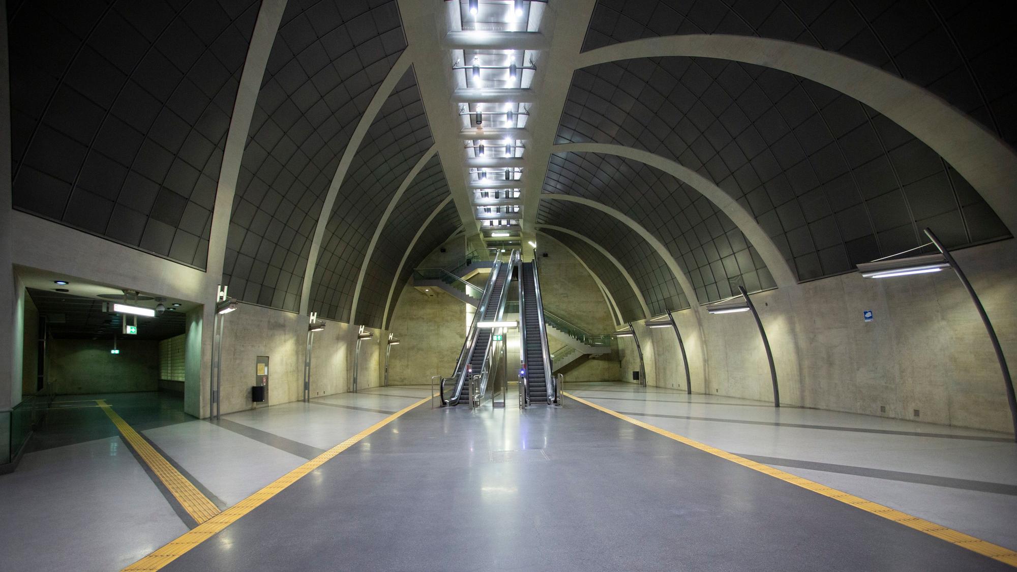 Blick in die U-Bahn-Haltestelle Heumarkt in Köln.