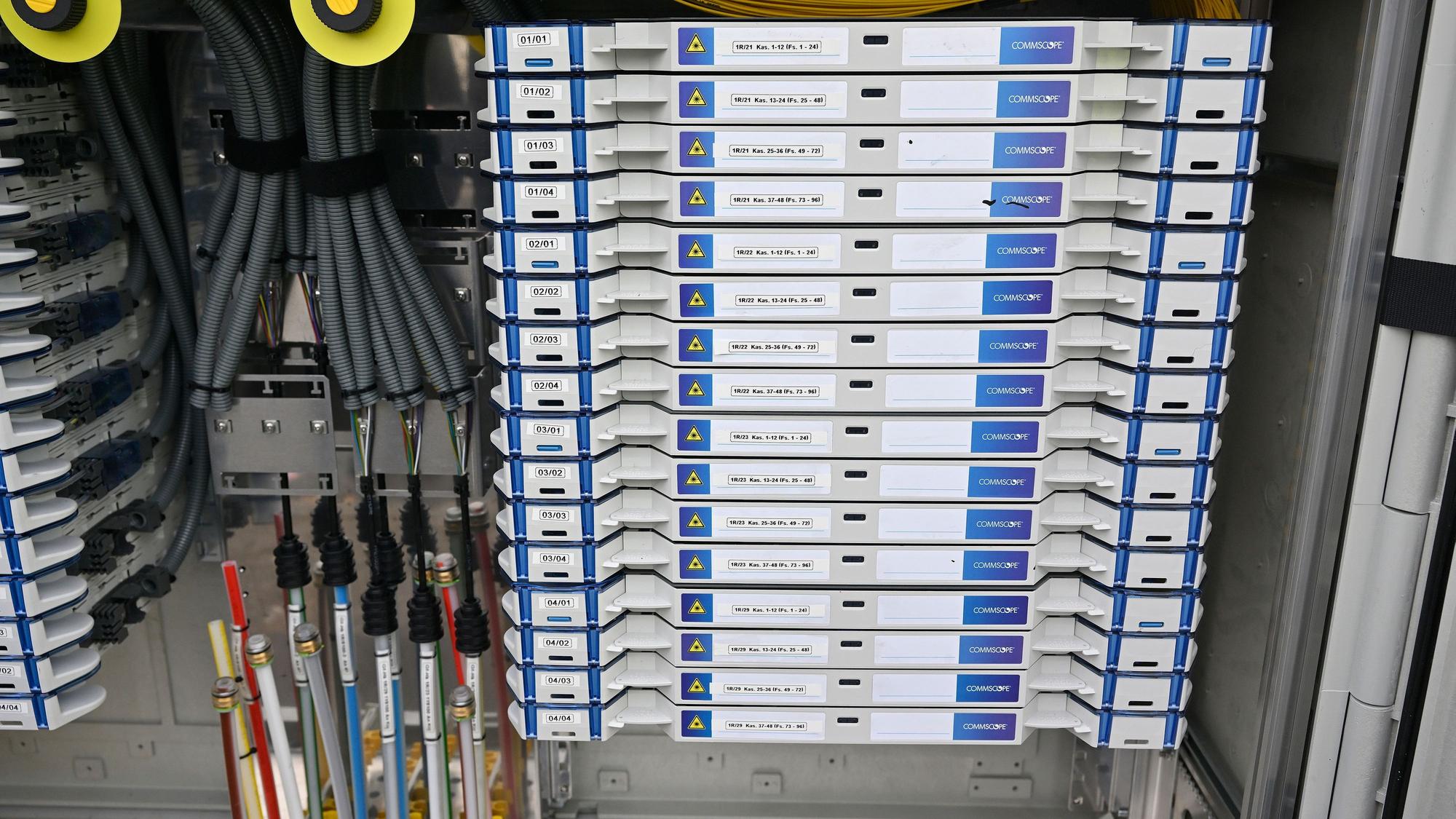 Verlegung neuer Glasfaserkabel