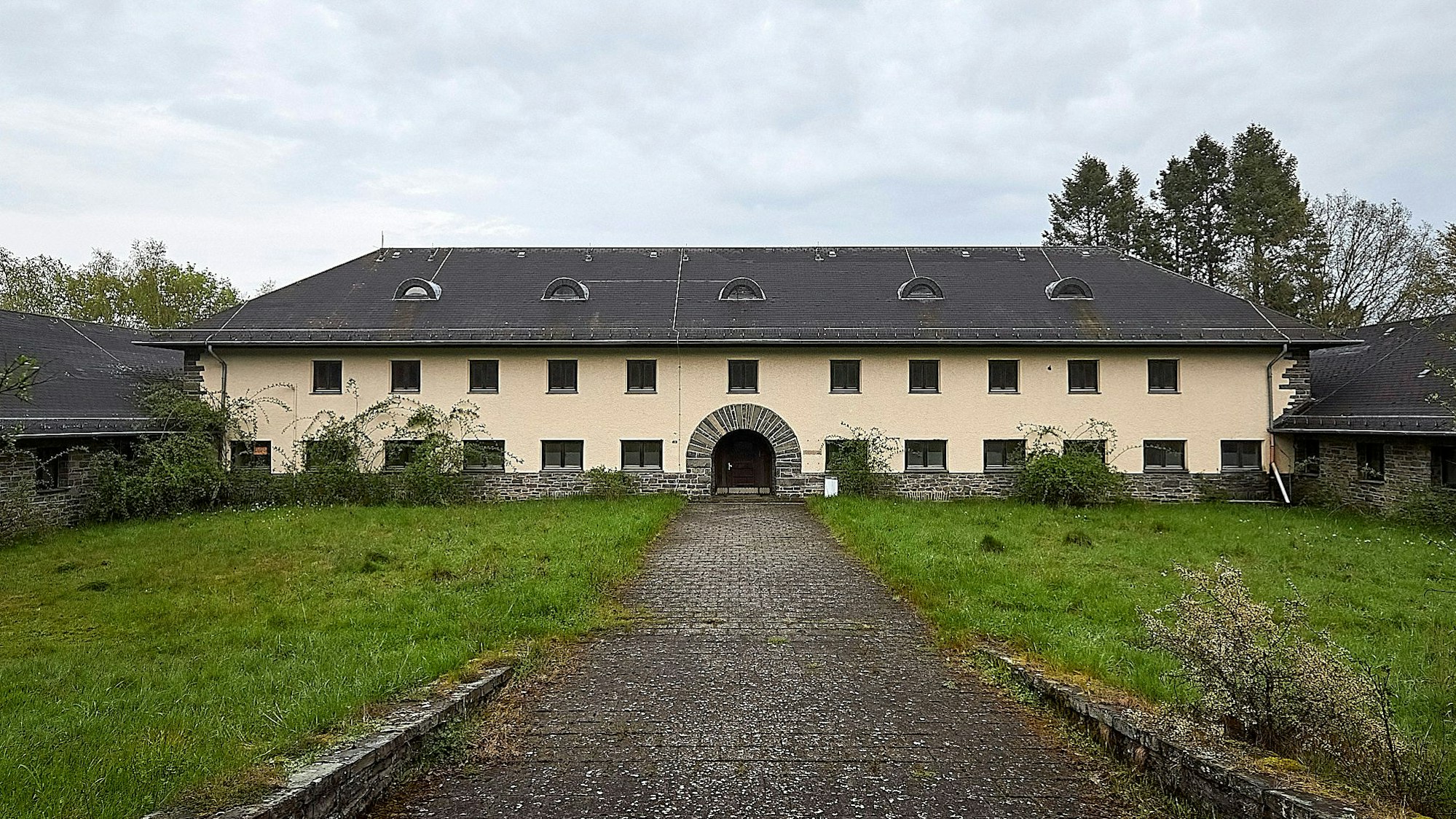 Die Redoute in Vogelsang möchte das DRK gerne kaufen.