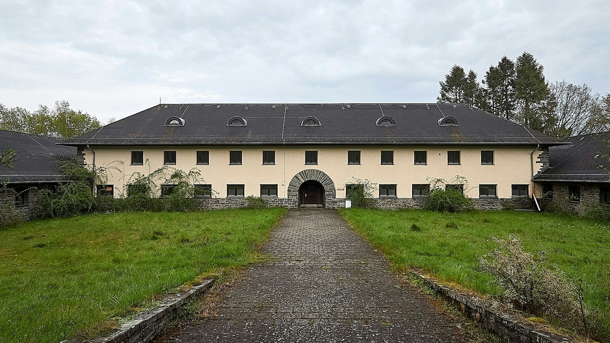 Die Redoute in Vogelsang möchte das DRK gerne kaufen.