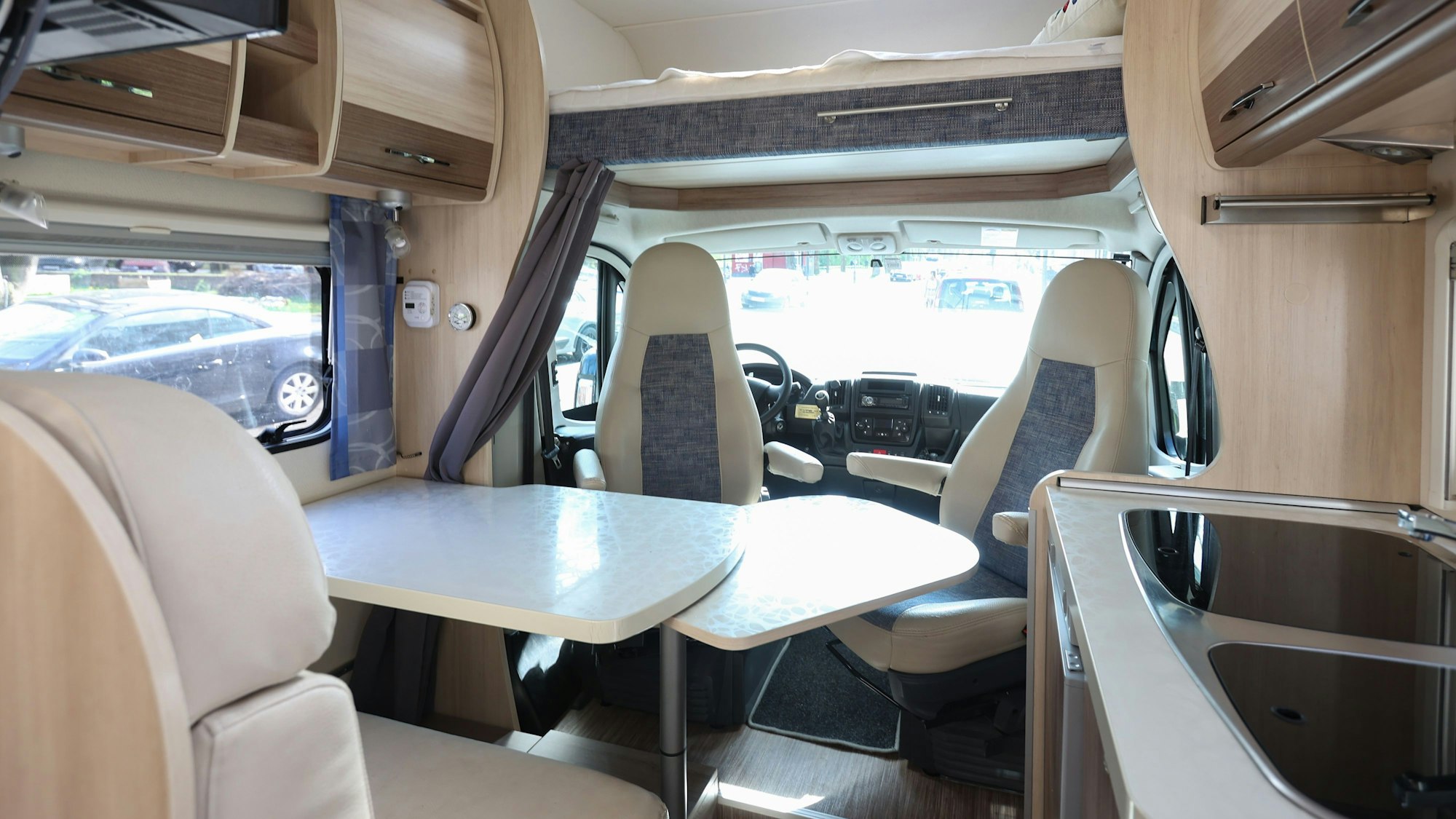 Innenaufnahme von Tom Notermans Wohnmobil