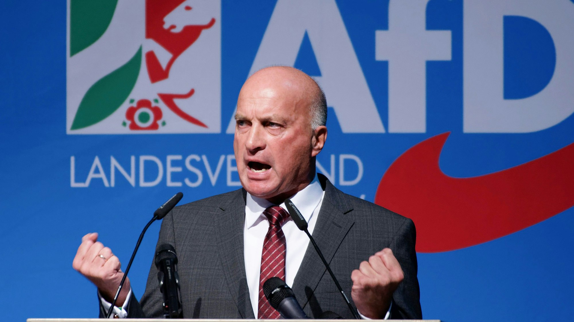 Auf dem Foto ist der AfD-Politiker Rüdiger Lucassen aus dem Kreis Euskirchen zu sehen.