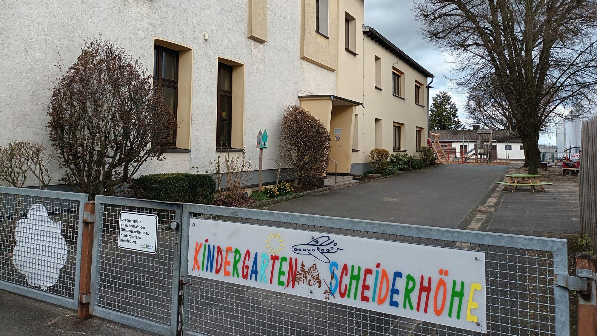 Blick auf den Hof der Kita Scheiderhöhe.
