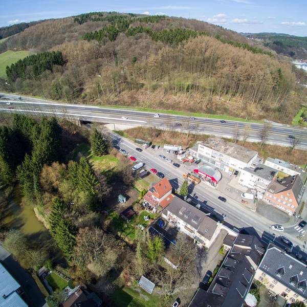 A4 bei Untereschbach Autobahnbrücke.