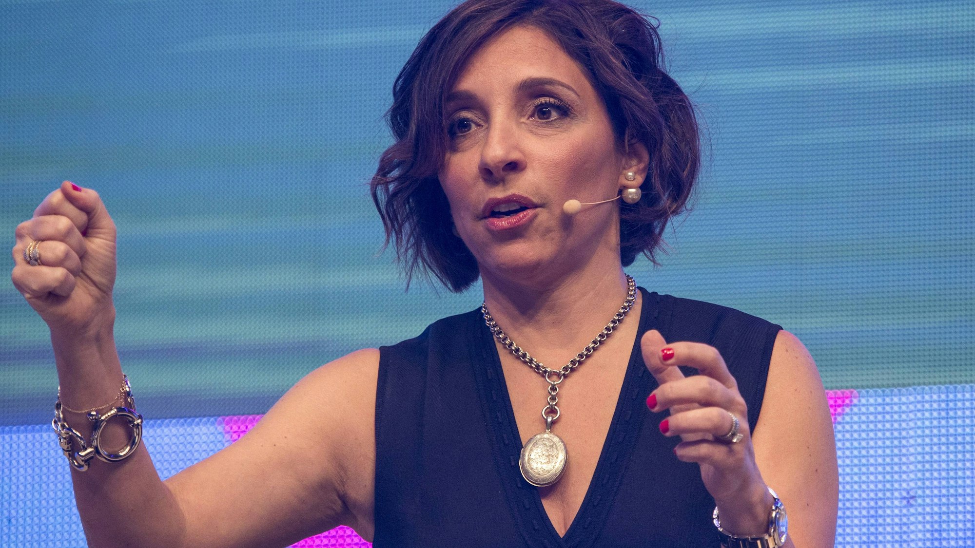 Linda Yaccarino auf der Bühne der Congress Hall der dmexco 2016, Fachmesse für Marketing und Werbung in Köln (Archivbild)