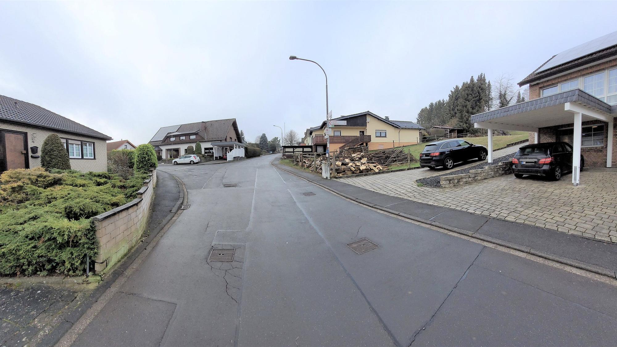 Urfeyer Straße und Talweg in Kall-Keldenich