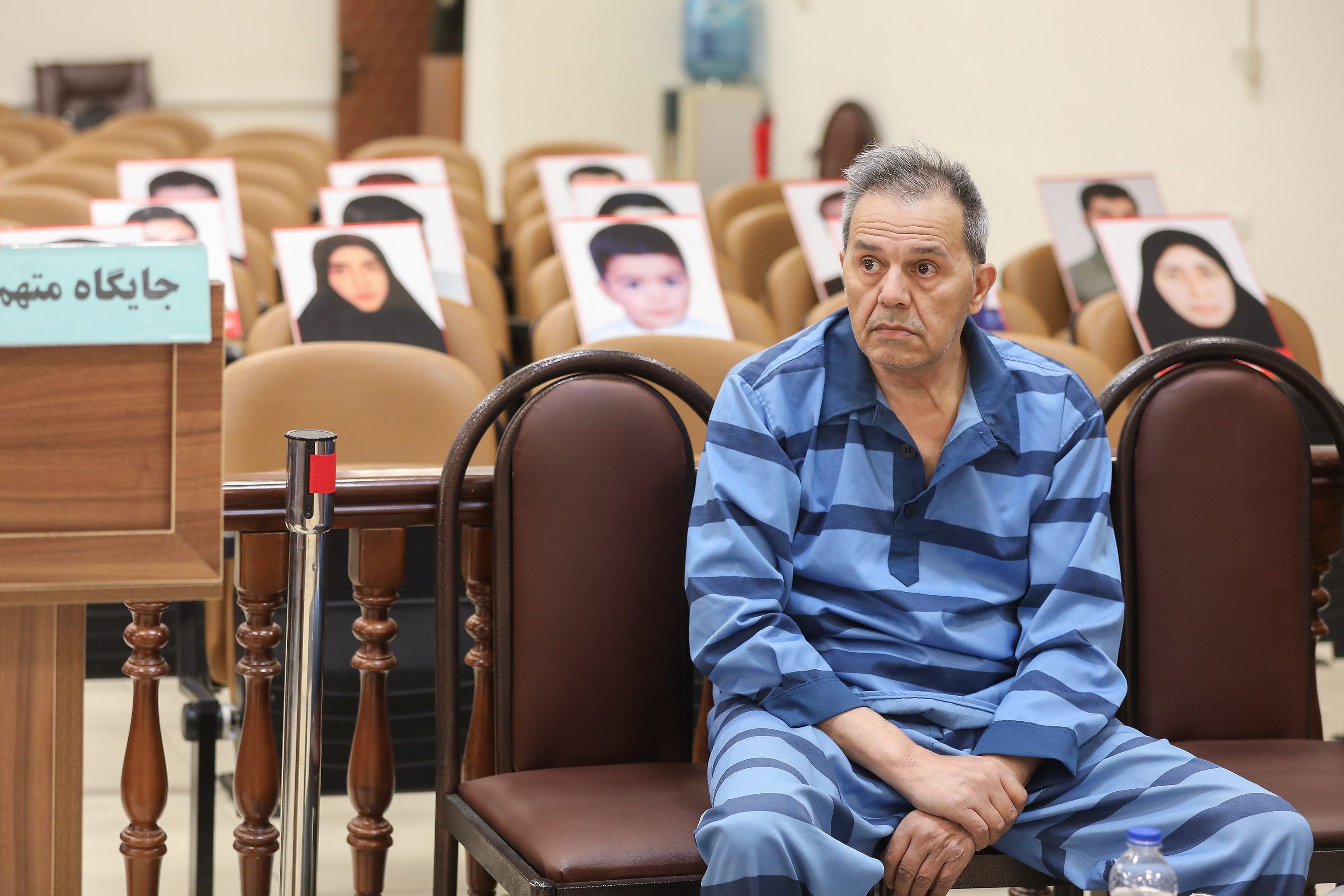 Iran, Teheran: Die undatierte Aufnahme zeigt den Deutsch-Iraner Djamshid Sharmahd in einem Teheraner Revolutionsgericht.