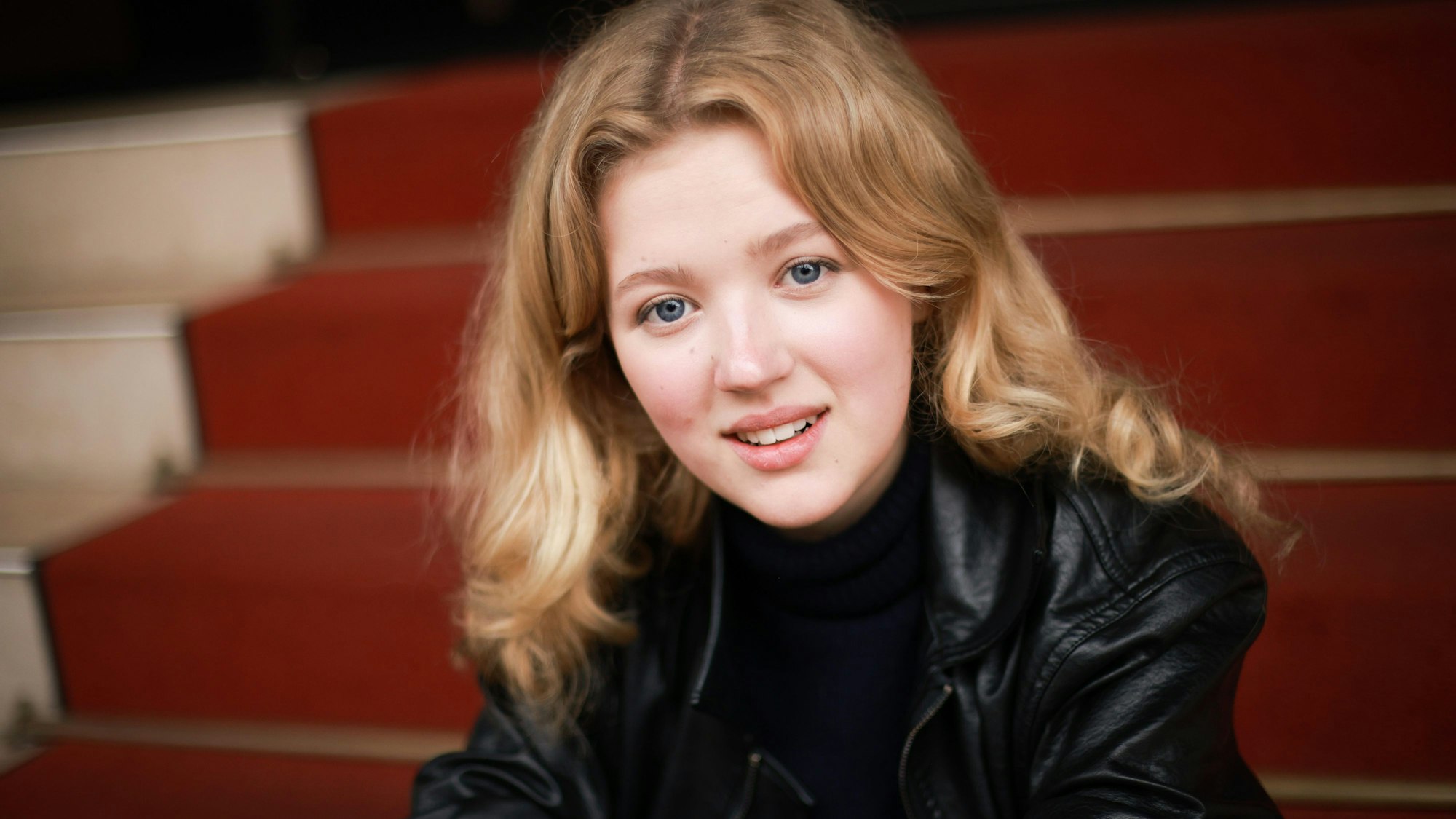 Schauspielerin Pauline Pollmann bei einem Fototermin in der Hafencity.
