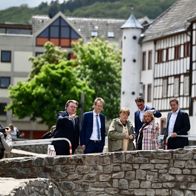 Angela Merkel besucht gemeinsam mit Hendrik Wüst erneut Bad Münstereifel