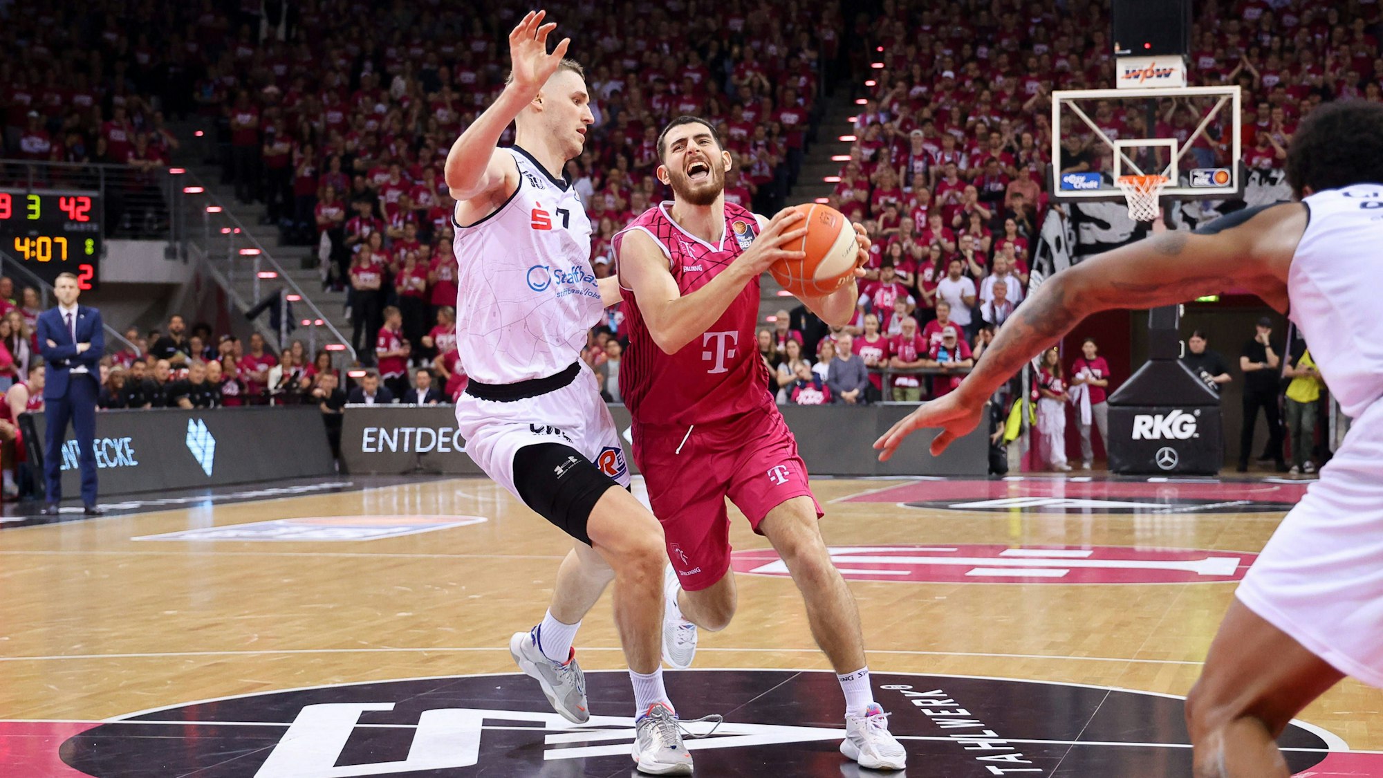 Sebastian Herrera Bonn gegen Jonas Richter Chemnitz