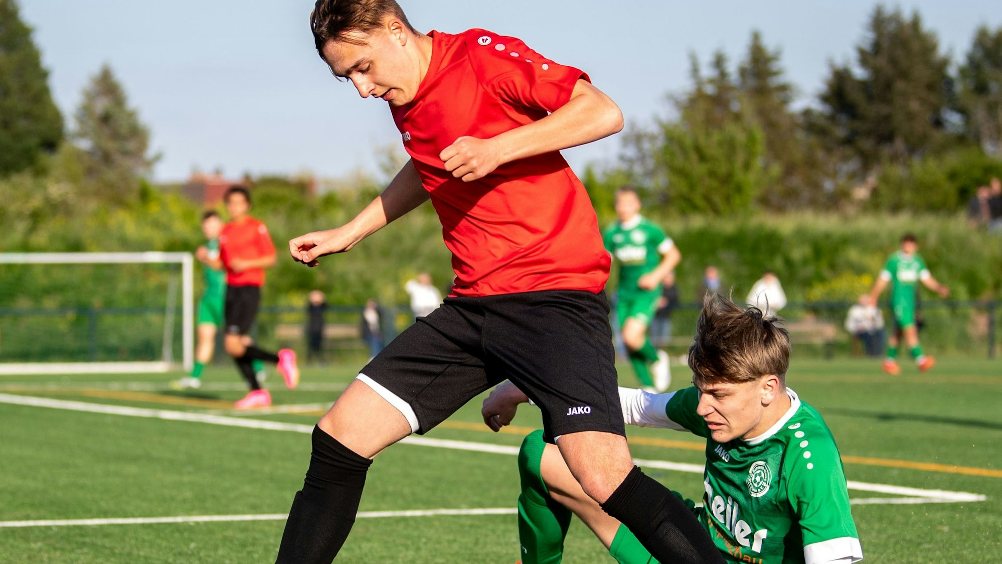Die B-Junioren von SW Stotzheim und der JSG Kirchheim/Arloff/Flamersheim lieferten sich in der Kreisquali ein spannendes Duell.