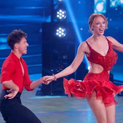 Model Anna Ermakova und Tänzer Valentin Lusin bei der 16. Staffel der RTL-Tanzshow Let s Dance im MMC Coloneum.