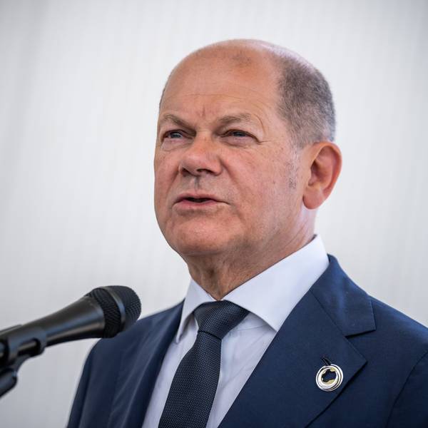 Bundeskanzler Olaf Scholz (SPD) spricht bei einem Pressestatement vor Abschluss des G7-Gipfel.